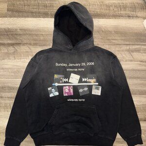 Arctic Monkeys Hoodie – Sunfaded Retro Indie Band Merch Pullover | Vintage-Inspi